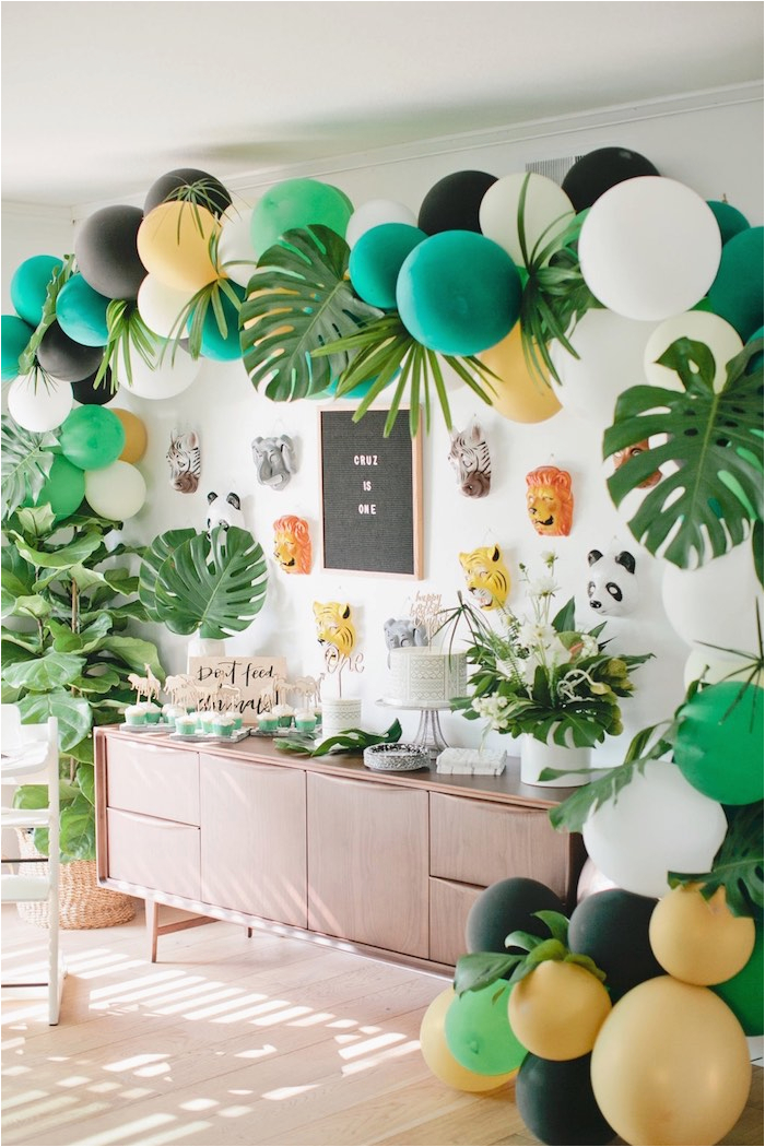 1st Birthday Jungle theme Decorations Kara 39 S Party Ideas Jungle 1st Birthday Party Kara 39 S