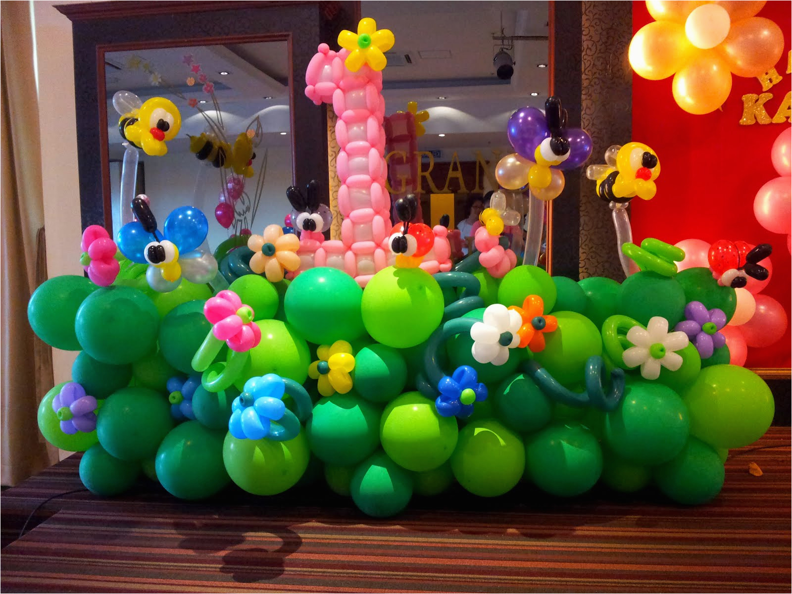 Balloon Decorators for Birthday Party 19 Best Examples Of Balloon Decorations Mostbeautifulthings