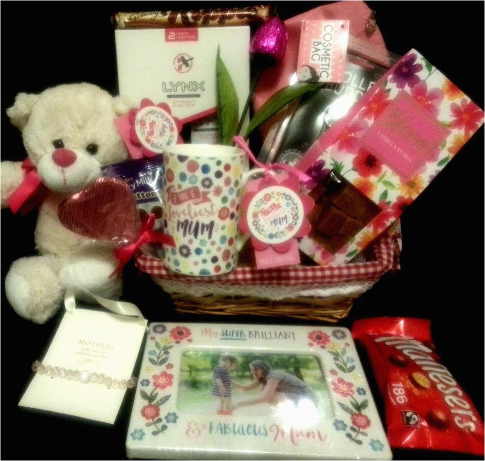 Chocolate Gifts for Her Birthday Mothers Day Gift Hamper for Her Chocolates Gifts for Mom