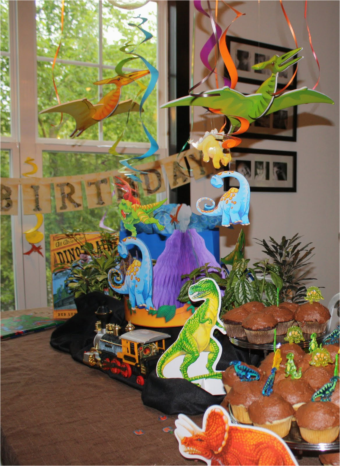 Dinosaur Train Birthday Decorations Academy at Thousand Oaks Dinosaur Train Birthday Party