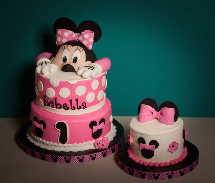 Minnie Mouse 1st Birthday Cake Decorations 1st Birthday Minnie Mouse Cake Cakecentral Com