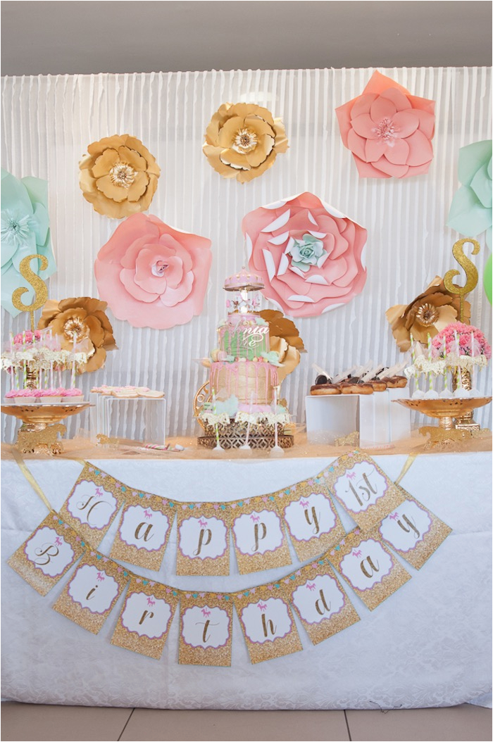 Vintage 1st Birthday Decorations Kara 39 S Party Ideas Vintage Carousel 1st Birthday Party