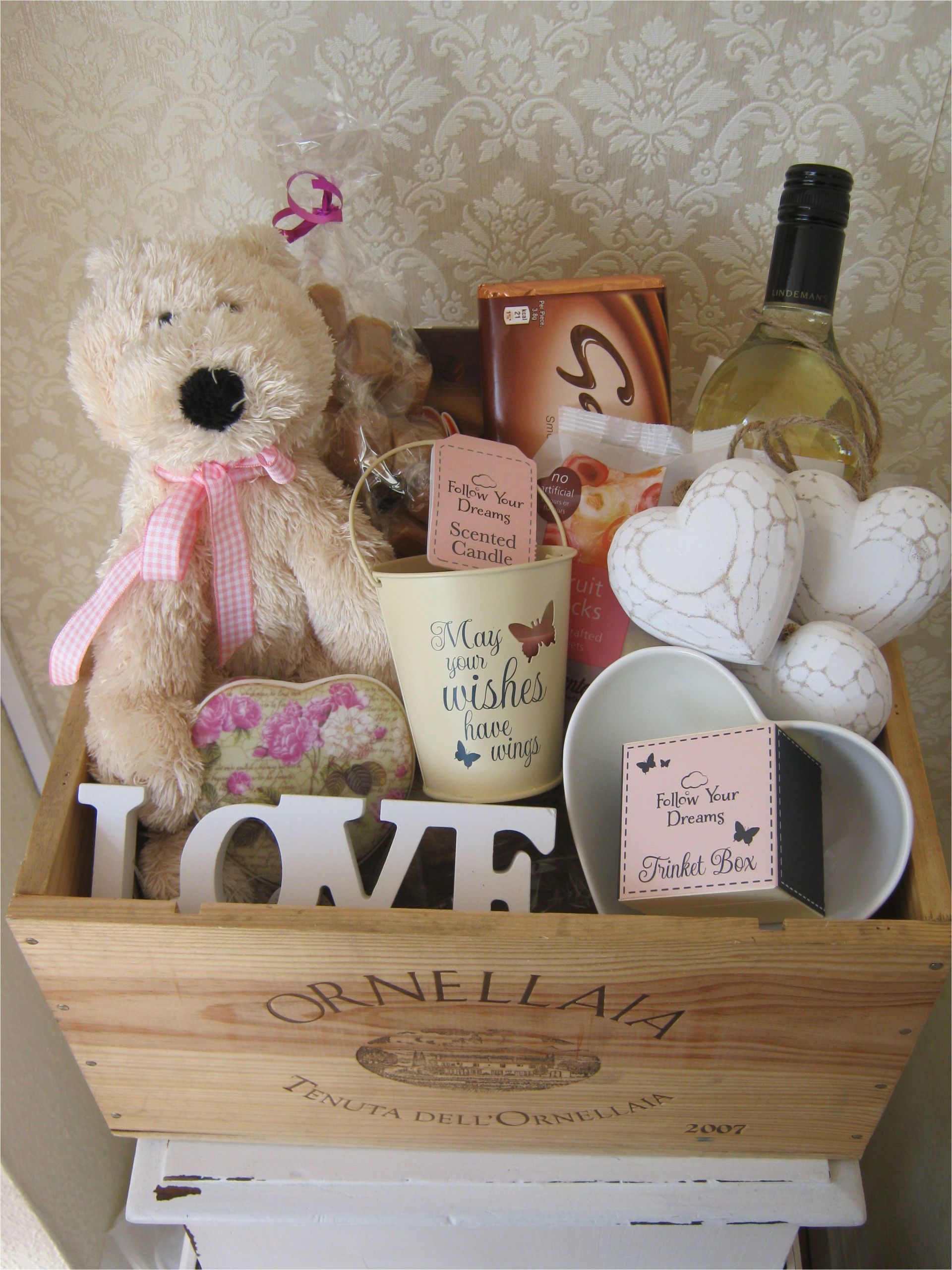 16th Birthday Gifts for Him Uk Personalised Birthday Hamper Www Chic Dreams Co Uk