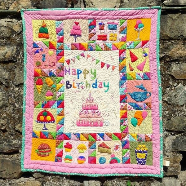Happy Birthday Quilt Banner 1000 Images About P Q Holliday Quilts On Pinterest