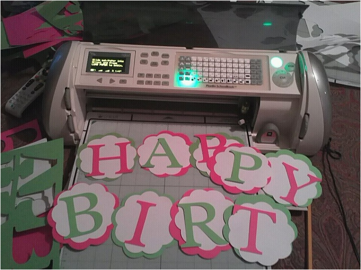 Make Happy Birthday Banner Cricut 114 Best Images About Cricut Party Decor On Pinterest