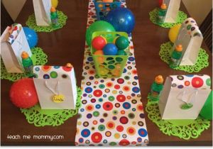 2 Year Old Birthday Decoration Ideas Ball themed Party for A 2 Year Old Teach Me Mommy