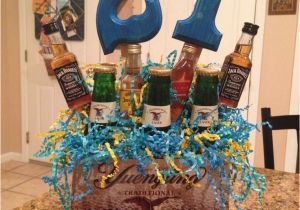 Best 21st Birthday Gifts for Him 25 Best Ideas About Guys 21st Birthday On Pinterest
