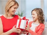 Best Gift for Mother On Her Birthday top 10 Gifts You Can Give Your Mom On Her Birthday