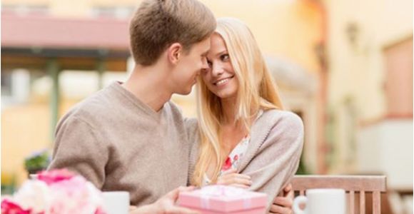 Best Gift to Get Your Girlfriend for Her Birthday 10 Best Gifts You Can Give Your Girlfriend On Her Birthday