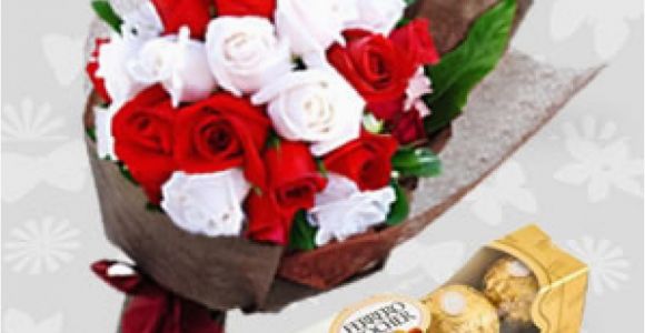 Birthday Flowers and Chocolates Delivery 20 Roses with Ferrero