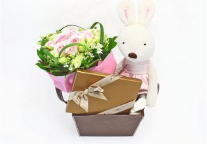 Birthday Flowers Gift Set Florist Gift Set Rabbit Chocolate Flower Birthday Gift