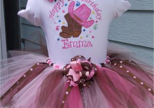 Birthday Girl Shirt and Tutu Cow Girl Birthday Shirt with Matching Tutu and Hair Bow