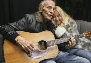 Birthday Ideas for Him toronto Warmington Living Legend Gordon Lightfoot Marks 80th