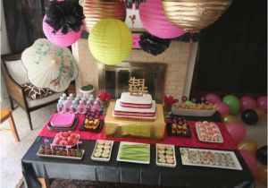 Birthday Party Table Decorations for Adults 30 Surprise Party Table Decorations Table Decorating Ideas