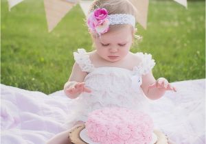 Cake Smash Ideas for 1st Birthday Girl 25 Best Ideas About Outdoor Cake Smash On Pinterest