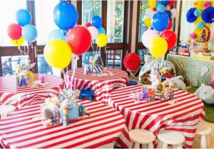 Circus themed Birthday Decorations Kara 39 S Party Ideas Circus Carnival Birthday Party Via