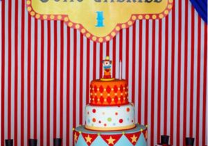 Circus themed Birthday Decorations Kara 39 S Party Ideas Circus themed 1st Birthday Party Kara