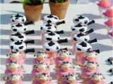 Cow Birthday Decorations 1000 Ideas About Cow Print Cakes On Pinterest Cow Cakes