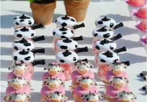 Cow Birthday Decorations 1000 Ideas About Cow Print Cakes On Pinterest Cow Cakes