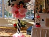 Cow Birthday Decorations Lauren 39 S Cow themed 1st Birthday Party Balloon Decor