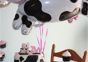 Cow Decorations for Birthday Party 25 Best Ideas About Cow Cakes On Pinterest