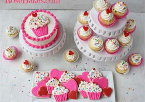 Cupcake Ideas for Birthday Girl Cupcakes Hearts 1st Birthday Party Cookies Cupcakes