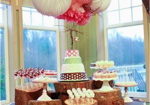 Decorate Table for Birthday Party A Really Wonderful Birthday Party Table Decor Perfect