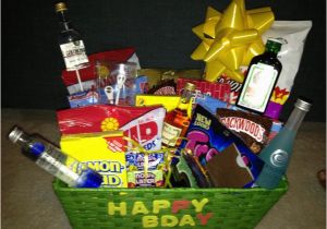 Diy 21st Birthday Gifts for Boyfriend Boyfriend Birthday Gift Basket Gift Ideas Pinterest