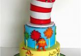 Dr Seuss Birthday Cake Decorations Best 25 Dr Seuss Cake Ideas On Pinterest Dr Seuss