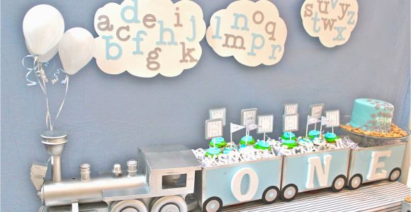 First Birthday Decorations for Boys Cute Boy 1st Birthday Party themes