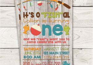 Fishing Birthday Invitations Free Fish themed Invite with Wood Background Fishing Birthday