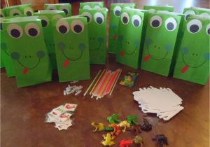 Frog Birthday Decorations City Teacher Goes Country Frog themed Birthday Party