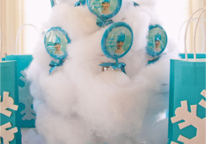 Frozen Decorations for Birthday Party Frozen Party Ideas A Frozen Birthday Party Creative Juice