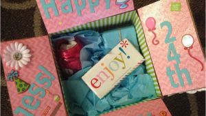 Gift Ideas for Friends Birthday Girl Best Friend Birthday Box Decorate the Inside Of the Box