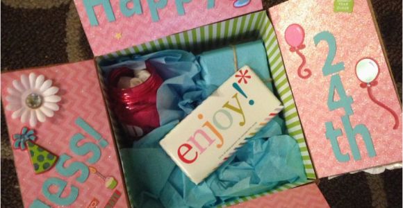 Gift Ideas for Friends Birthday Girl Best Friend Birthday Box Decorate the Inside Of the Box