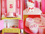 Hello Kitty Birthday Decorations Ideas Hello Kitty themed Birthday Party Via Karas Party Ideas