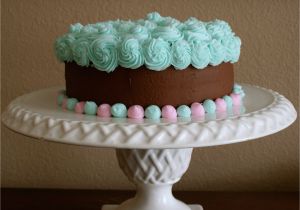 How to Decorate Birthday Cakes Easy to Decorate Birthday Cake 2 Crafty Moms
