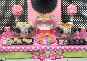 How to Decorate for A Minnie Mouse Birthday Party Minnie Mouse Birthday Party Chickabug