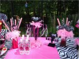 How to Decorate Minnie Mouse Birthday Party Minnie Mouse Birthday Party Decorations
