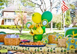 John Deere Birthday Decorations Kara 39 S Party Ideas John Deere Tractor Birthday Party