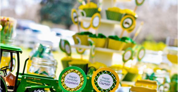 John Deere Birthday Decorations Kara 39 S Party Ideas John Deere Tractor Birthday Party