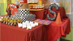 Lightning Mcqueen Birthday Party Decorations Best 25 Lightning Mcqueen Ideas On Pinterest