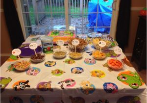 Littlest Pet Shop Birthday Party Decorations Littlest Pet Shop Birthday Party We Had A Yogurt Bar with