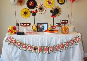 Mickey and Minnie Birthday Decorations the Roberts Family Mickey and Minnie Mouse Birthday Party