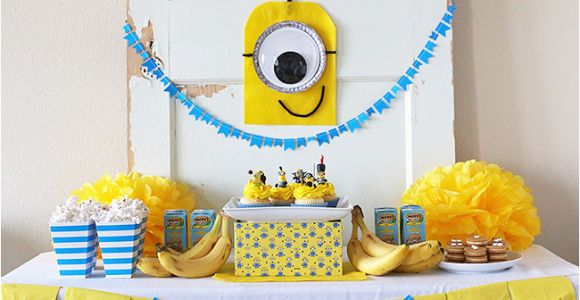 Minion Birthday Party Decoration Ideas Minions Party Ideas Despicable Me Birthday Homemade