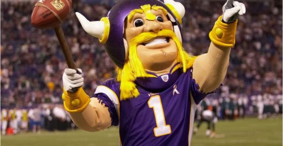 Minnesota Vikings Birthday Card Personalised Minnesota Vikings Birthday Card 3