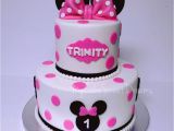 Minnie Mouse 1st Birthday Cake Decorations Minnie Mouse 1st Birthday Cake Cakecentral Com