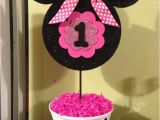 Minnie Mouse Decorations for 1st Birthday 25 Beste Ideeen Over Minnie Mouse Feestje Op Pinterest