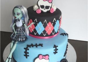 Monster High Birthday Cake Decorations 10 Cool Monster High Cakes Pretty My Party