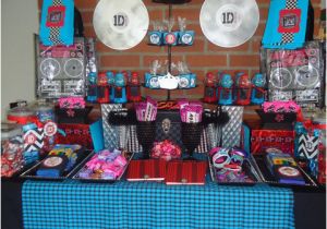 One Direction Birthday Decorations Pop Music Group One Direction 1d Birthday Party Ideas